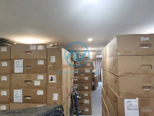 NETAPP DS224C FAS2750 Server X5726A Stromversorgung 114-00148 mit Amperage 4.3A bei 240 V